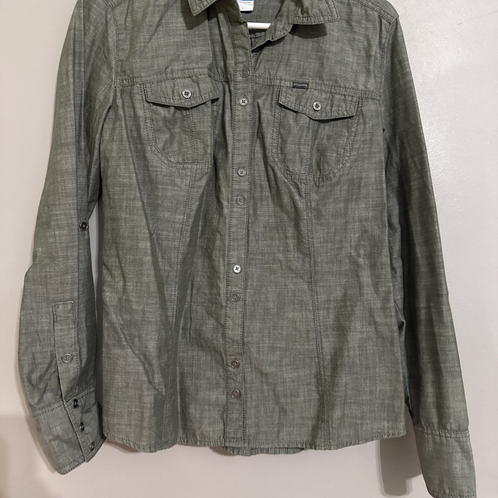 Columbia Shirt Women L Chambray-like Double Breast Pockets, Convertible Sleeves - Picture 4 of 7